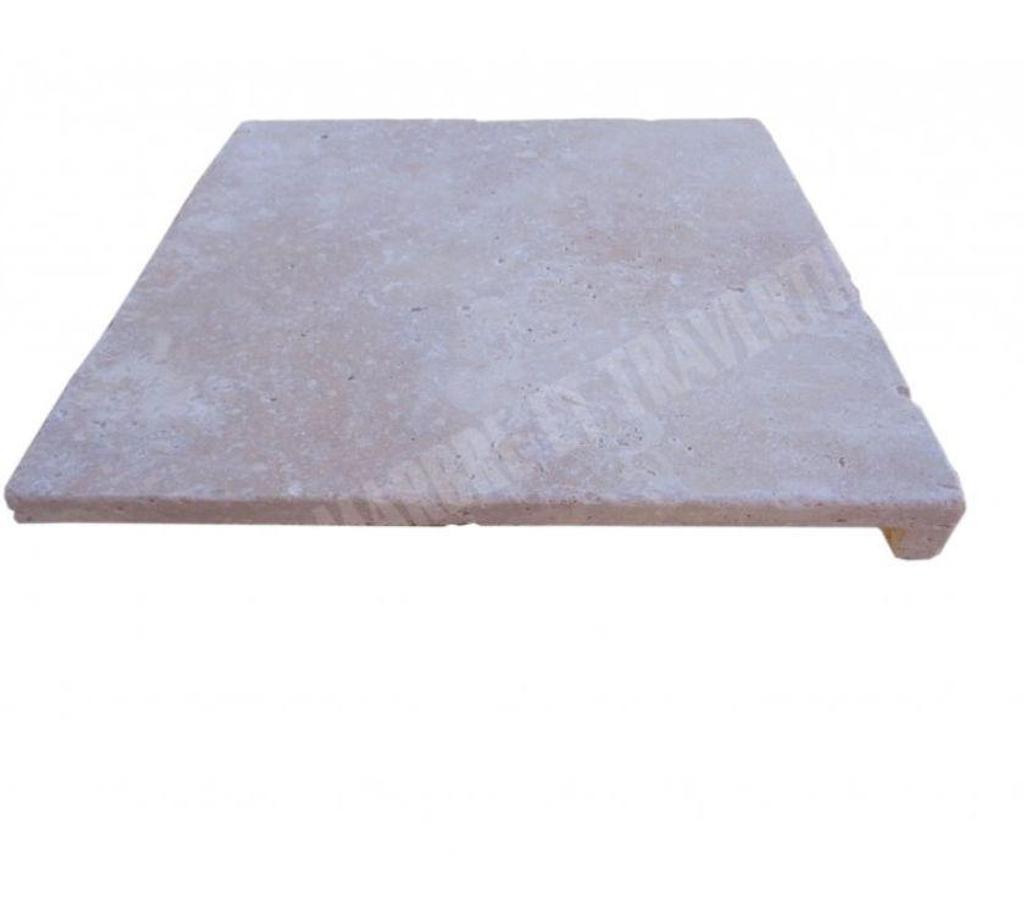  Var Forcalqueiret - 83136 - Photos Vivastreet Travertin Classique Nez de Marche Droit 30x30 cm