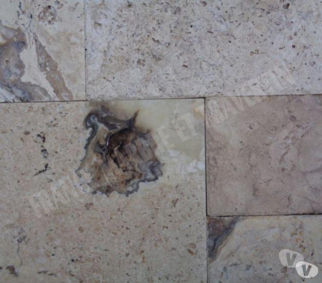 Décoration - art Var Forcalqueiret - 83136 - Photos Vivastreet Travertin Philadelphia Opus Romain Brossé