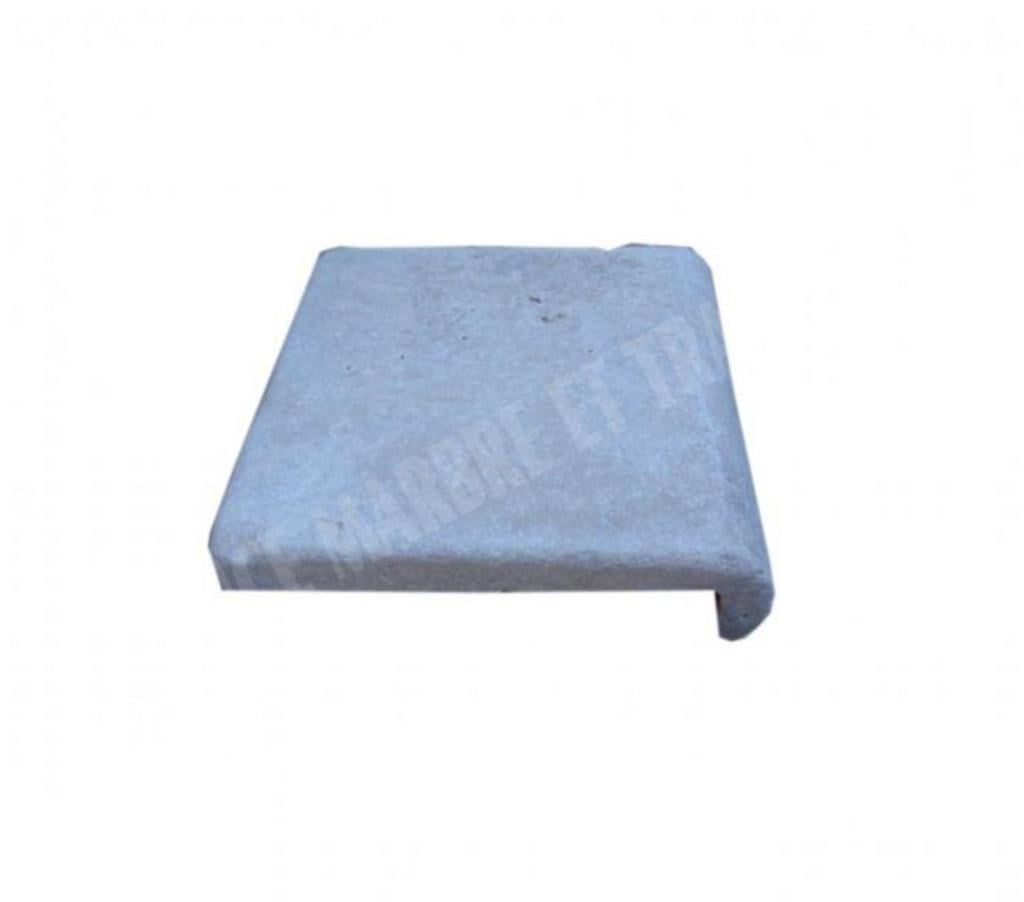 Décoration - art Var Forcalqueiret - 83136 - Photos Vivastreet Travertin Classique Clair Nez de Marche Arrondi 10x10 cm