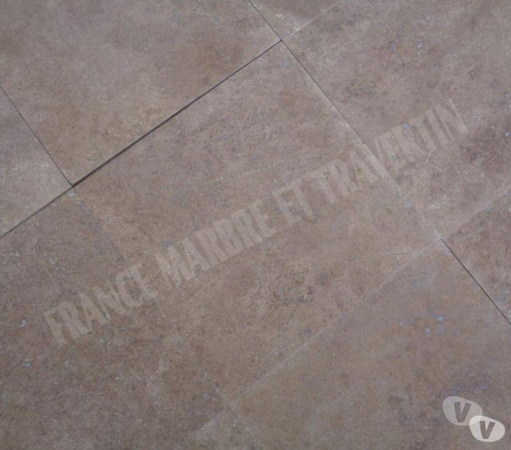  Var Forcalqueiret - 83136 - Photos Vivastreet Travertin Walnut Noisette 45x45 cm