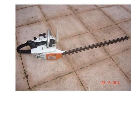 Bricolage - Jardin - Outillage Dijon Côte-d'Or - Photos Vivastreet taille haie sthil HS 202 AV pour pièce ou entier