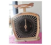 Photos Vivastreet Balance de cuisine ancienne (vers 1930) Marque EFFEM