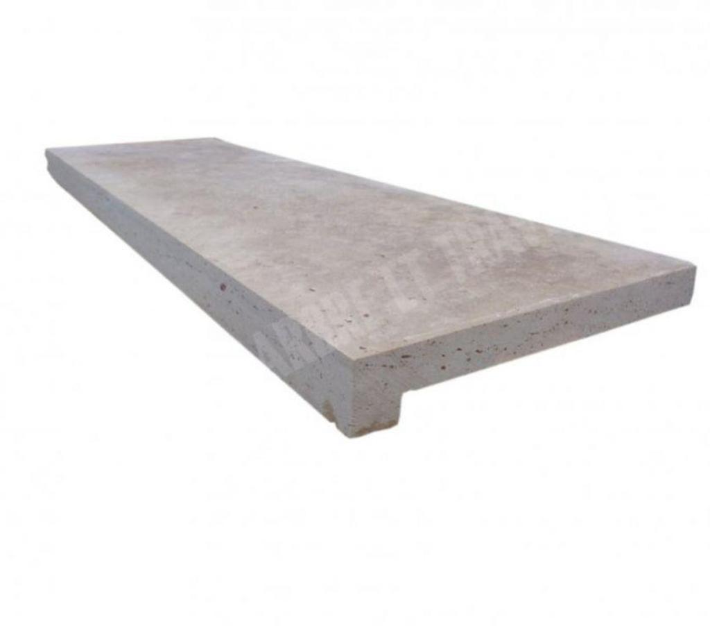 Décoration - art Var Forcalqueiret - 83136 - Photos Vivastreet Travertin Classique Beige Nez de Marche Droit 120x30 cm