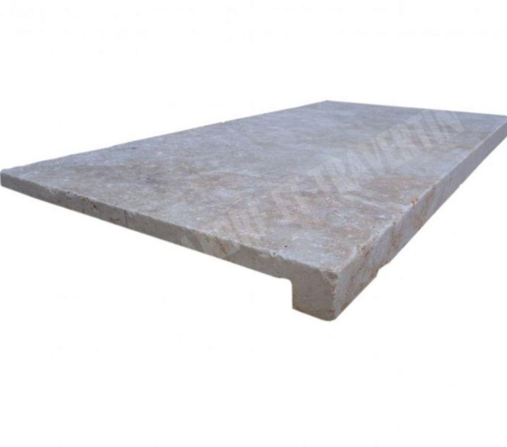 Décoration - art Var Forcalqueiret - 83136 - Photos Vivastreet Travertin Classique Beige Nez de Marche Droit 30x60 cm