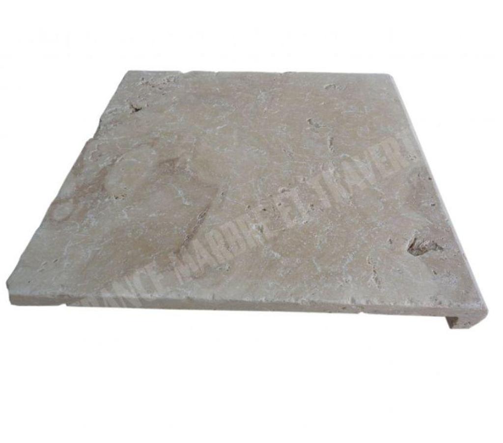 Décoration - art Var Forcalqueiret - 83136 - Photos Vivastreet Travertin Classique Nez de Marche Arrondi 30x30 cm