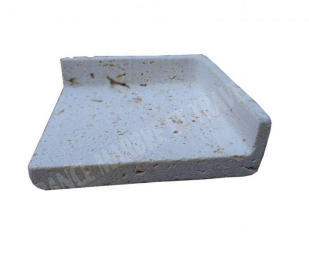 Décoration - art Var Forcalqueiret - 83136 - Photos Vivastreet Travertin Classique Clair Nez de Marche Angle Droit 10x10 cm