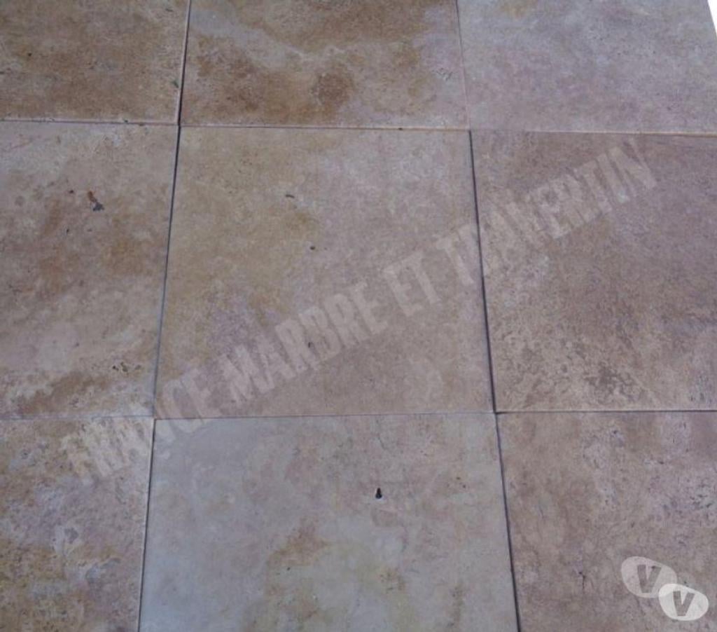  Var Forcalqueiret - 83136 - Photos Vivastreet Travertin Walnut Noisette 45x45 cm