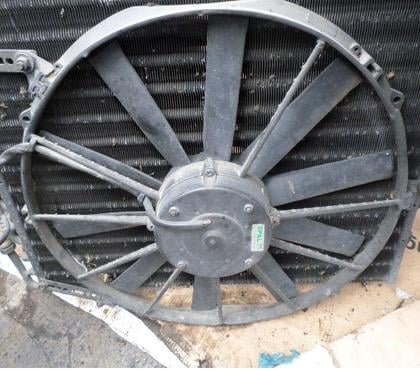 Pièces moteur et accessoires auto Perpignan Perpignan - Photos Vivastreet Ventilateur electrique de clim opêl senator b