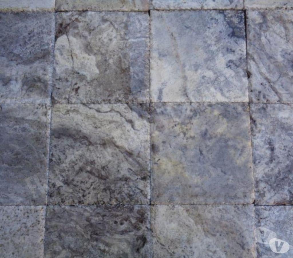  Var Forcalqueiret - 83136 - Photos Vivastreet Travertin Gris Silver 20x20 cm