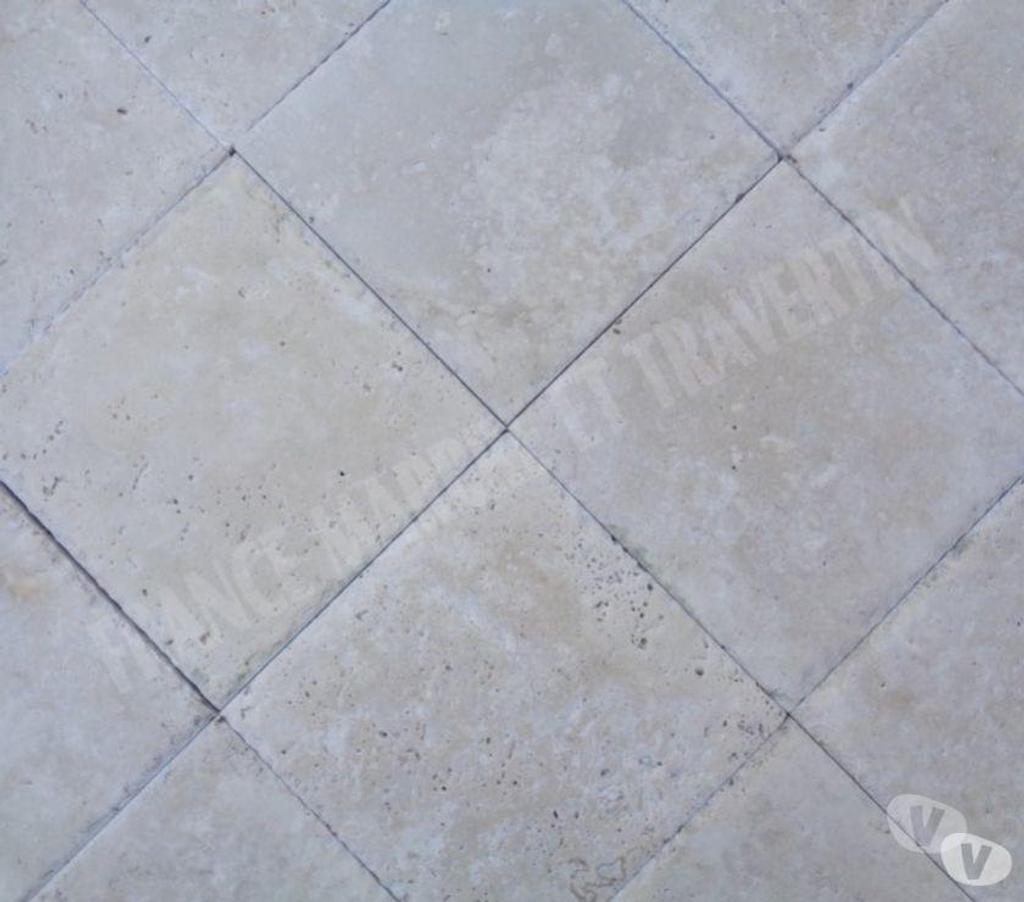  Var Forcalqueiret - 83136 - Photos Vivastreet Travertin Classique Clair 20x20 cm