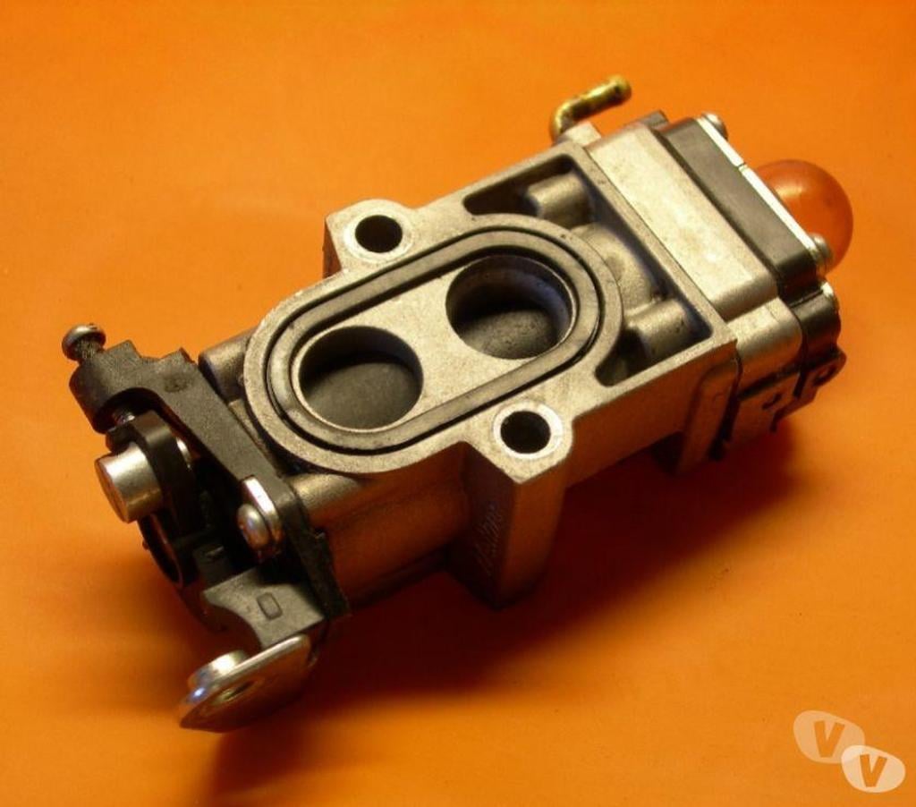  Haute-Savoie Fillinges - 74250 - Photos Vivastreet carburateur Walbro de souffleur Husqvarna 380bts 380 BTS 