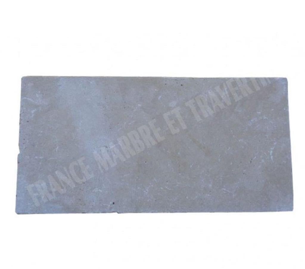  Var Forcalqueiret - 83136 - Photos Vivastreet Travertin Classique Clair Margelle de Piscine Bord Droit 