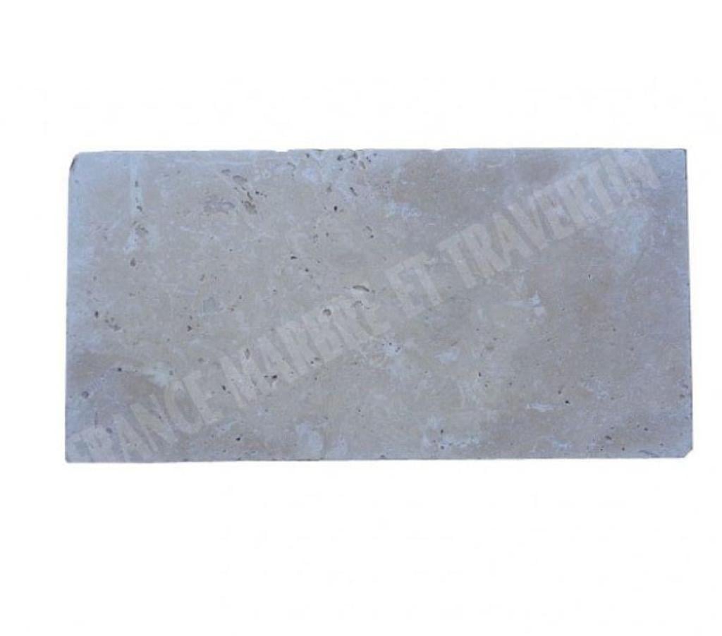  Var Forcalqueiret - 83136 - Photos Vivastreet Travertin Classique Clair Margelle de Piscine Bord Droit 