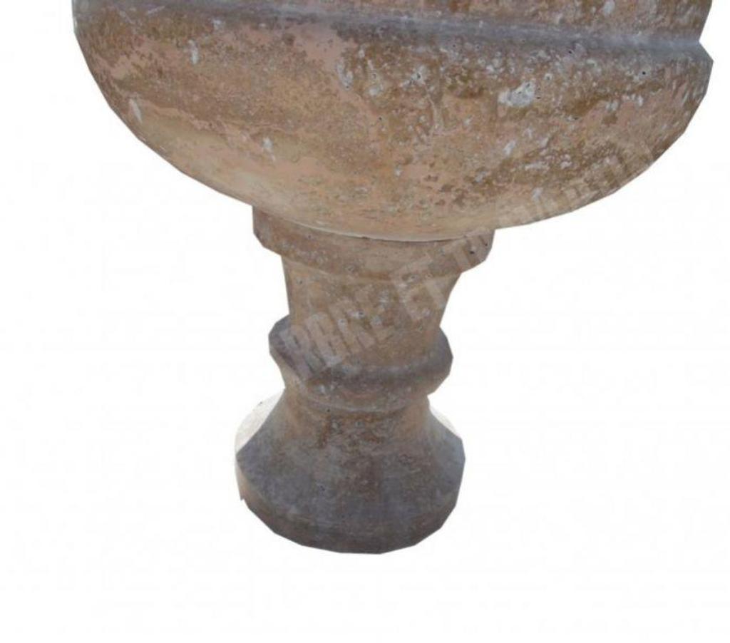  Var Forcalqueiret - 83136 - Photos Vivastreet Travertin Noce Marron pot à fleurs 50 x 50 cm