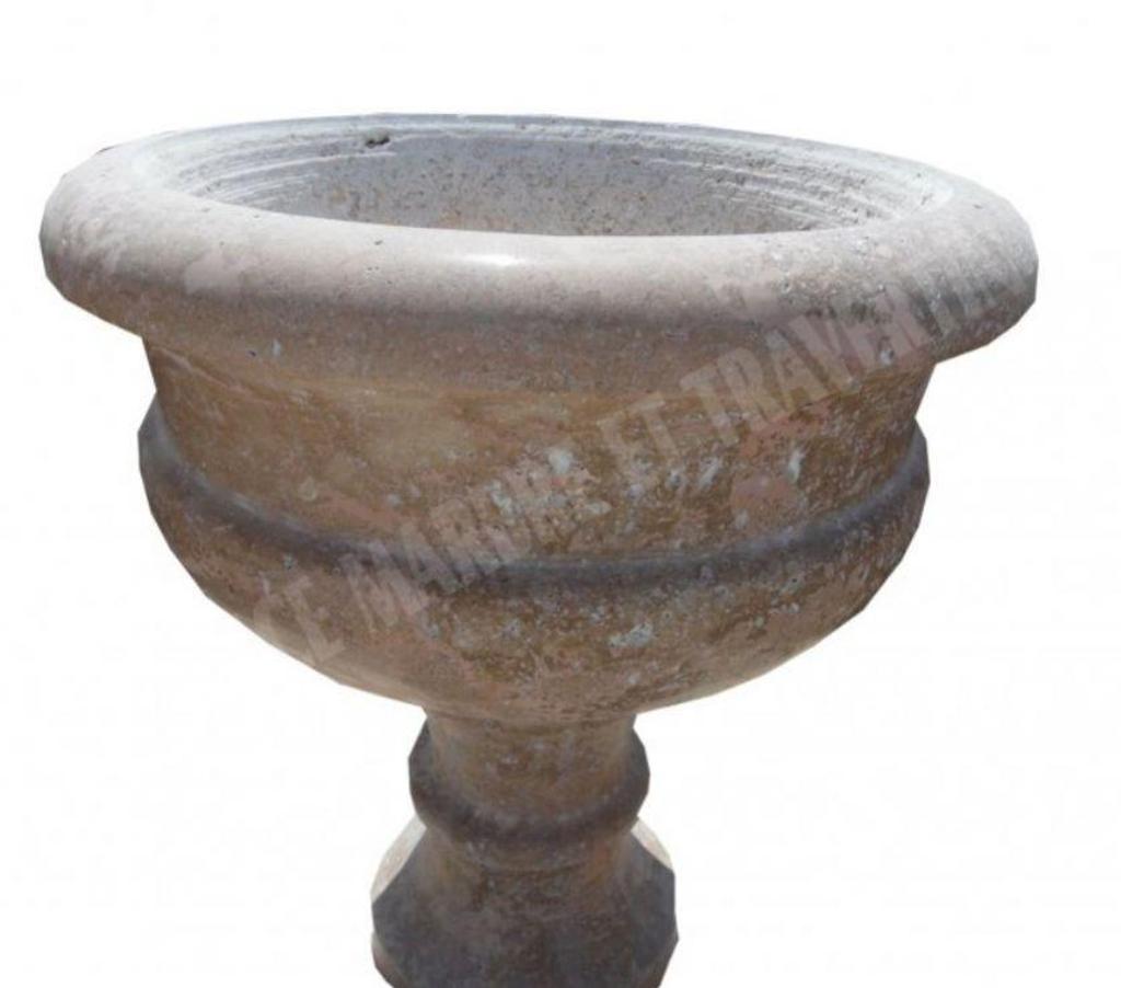  Var Forcalqueiret - 83136 - Photos Vivastreet Travertin Noce Marron pot à fleurs 50 x 50 cm