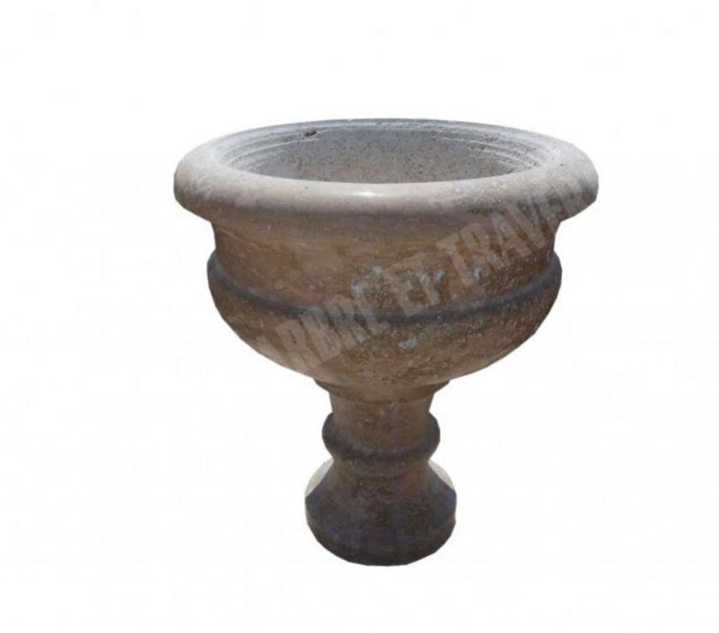  Var Forcalqueiret - 83136 - Photos Vivastreet Travertin Noce Marron pot à fleurs 50 x 50 cm