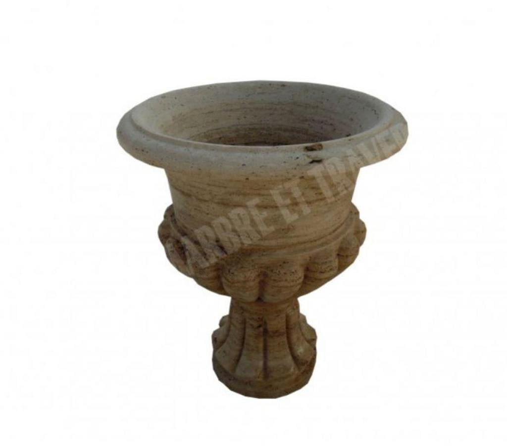  Var Forcalqueiret - 83136 - Photos Vivastreet Travertin Classique Beige pot à fleurs 45 x 45 cm
