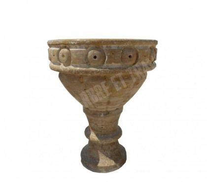 Bricolage - Jardin - Outillage Forcalqueiret Var - Photos Vivastreet Travertin Classique Beige pot à fleurs 50 x 50 cm