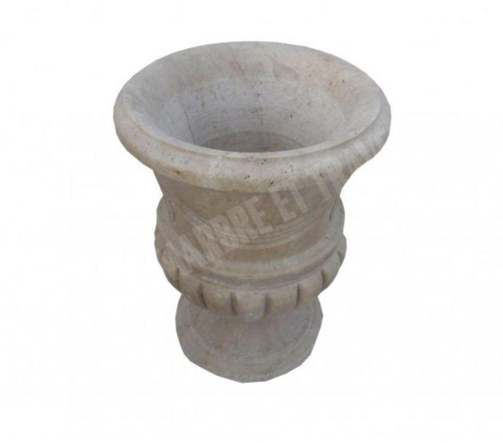  Var Forcalqueiret - 83136 - Photos Vivastreet Travertin Classique Beige pot à fleurs 45 x 45 cm