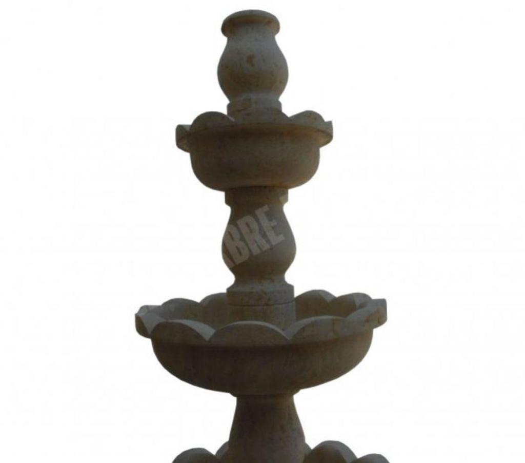  Var Forcalqueiret - 83136 - Photos Vivastreet Travertin Classique Beige Fontaine Rond