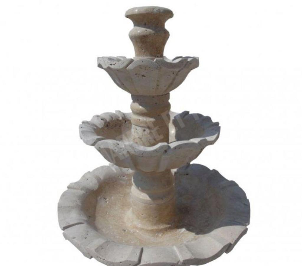  Var Forcalqueiret - 83136 - Photos Vivastreet Travertin Classique Beige Fontaine Rond