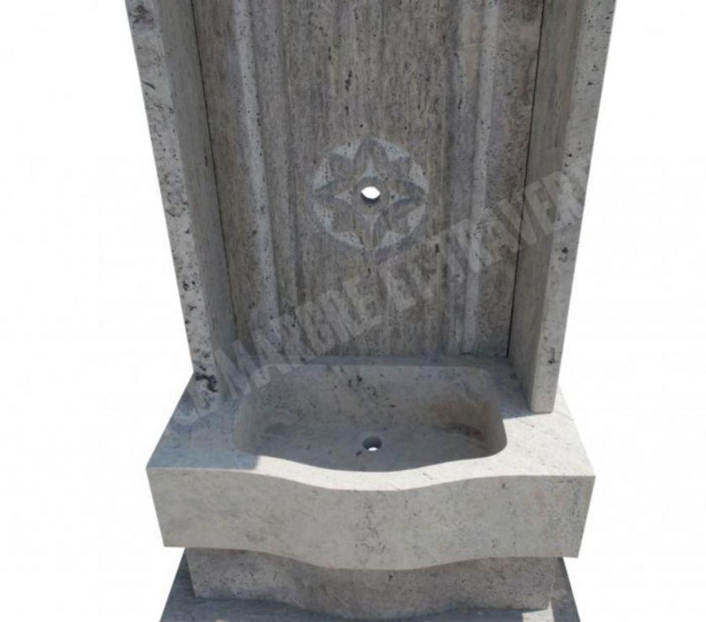  Var Forcalqueiret - 83136 - Photos Vivastreet Travertin Classique Beige Fontaine