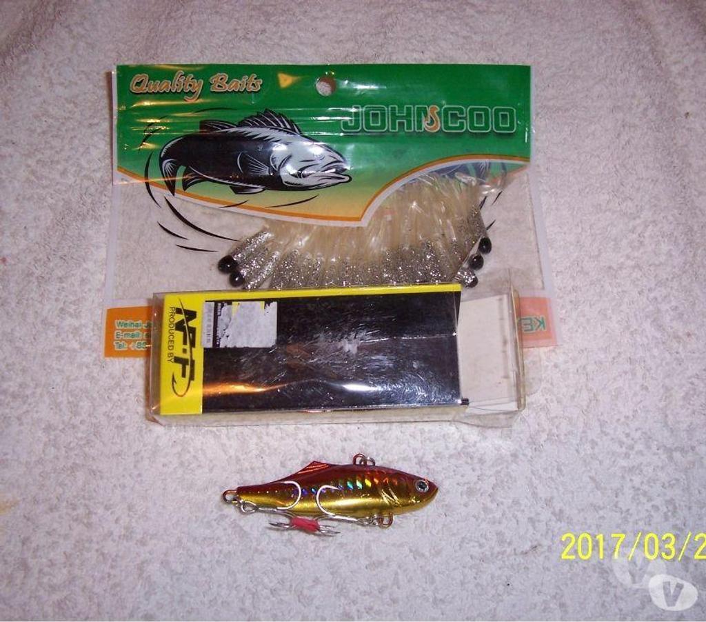 Matériel de sport Vendée Soullans - 85300 - Photos Vivastreet MOULINET + POISSON NAGEUR CARNASSIER + LEURRES 