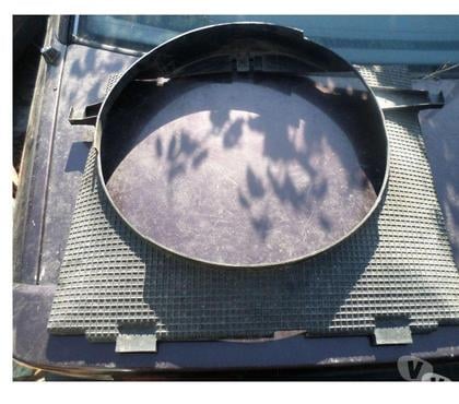 Pièces et services auto Perpignan Perpignan - Photos Vivastreet buse radiateur opel senatorB204CV24soupapes