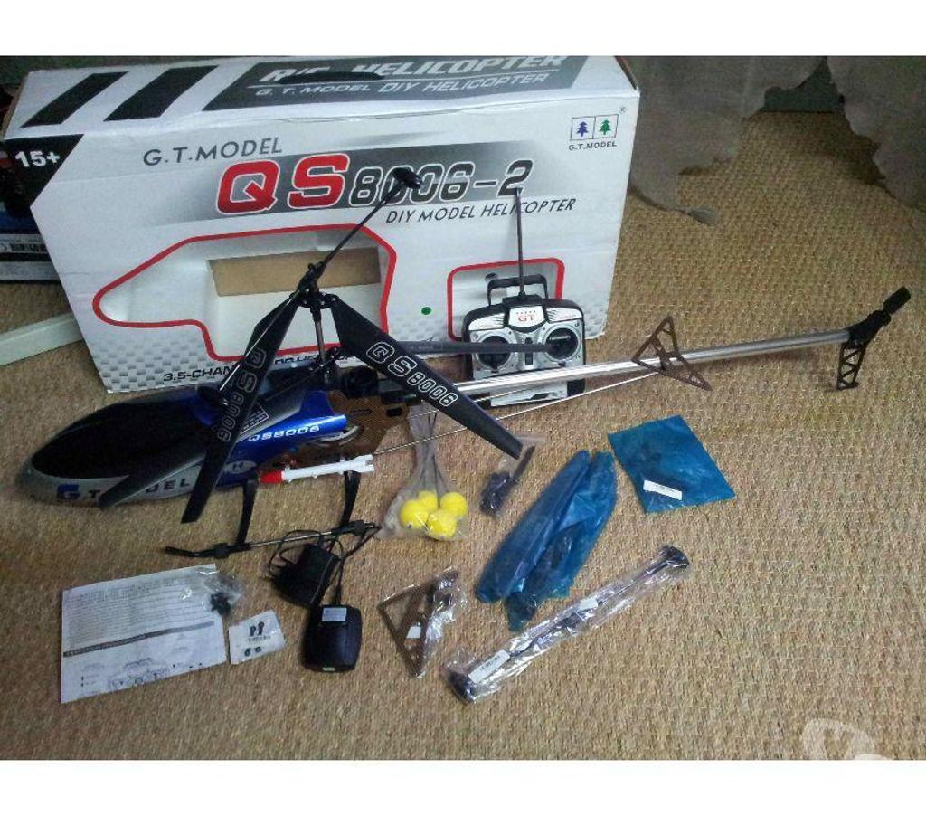 Jeux - Jouets Isère Allevard - 38580 - Photos Vivastreet Grand Hélicoptère radiocommandé 1,20M
