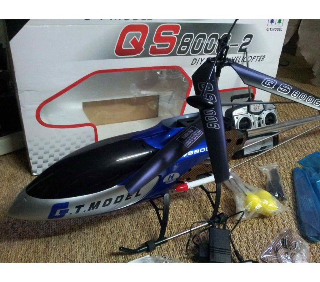 Jeux - Jouets Isère Allevard - 38580 - Photos Vivastreet Grand Hélicoptère radiocommandé 1,20M