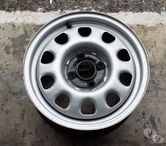 Pierrefeu du Var - Var — jante tôle Volkswagen Golf III 6J x 14 pouces
