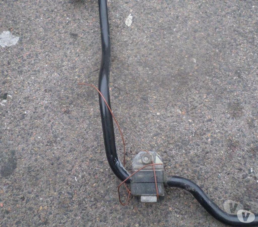 Pièces et services auto Pyrénées-Orientales Perpignan - Photos Vivastreet barre stabilisatrice avant ou arriere bmw e34