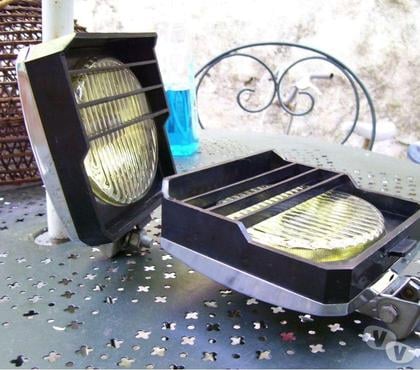 Pièces et services auto Pierrefeu du Var Var - Photos Vivastreet Paire phares additionnels carrés