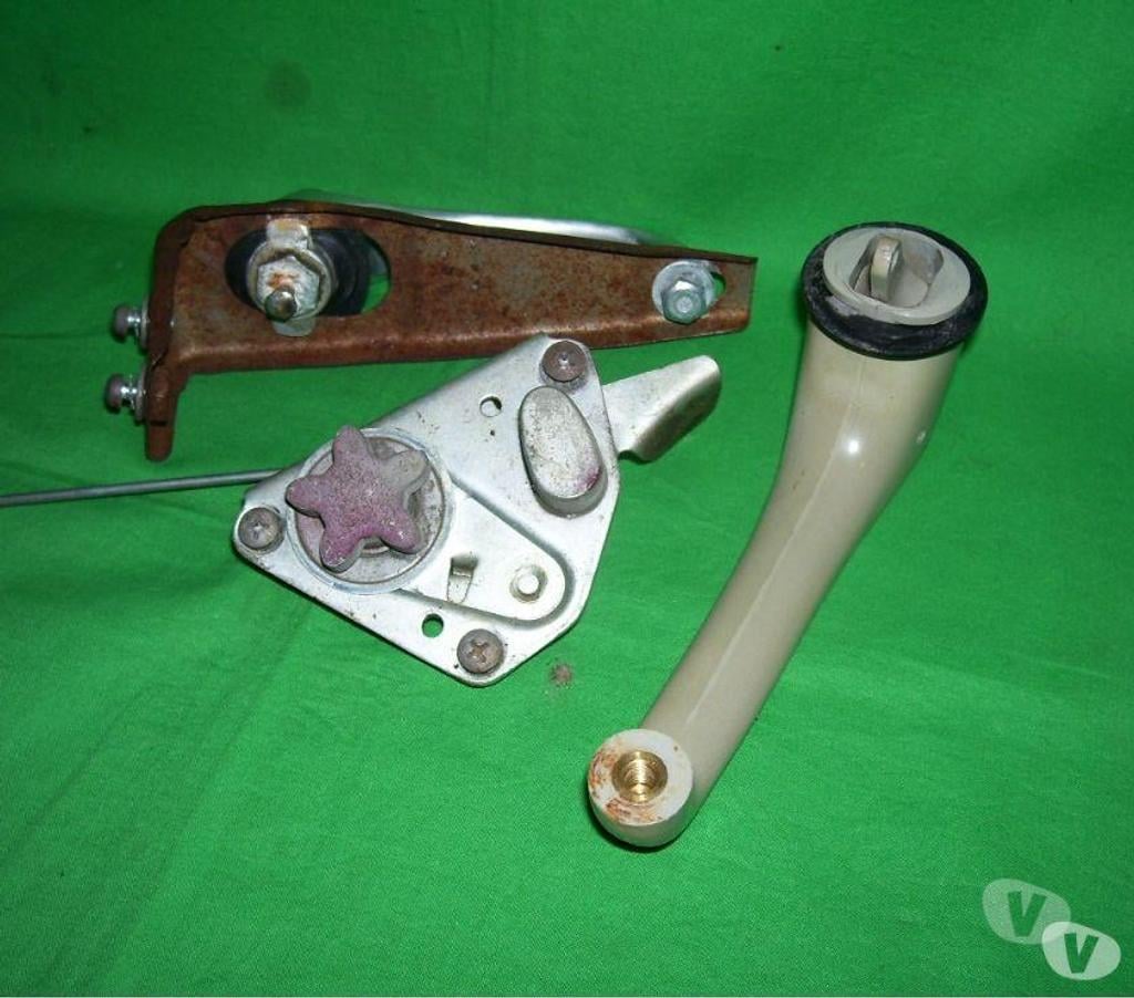 Equipements utilitaire Var Cuers - 83390 - Photos Vivastreet Gache , poignée de porte AMI 6