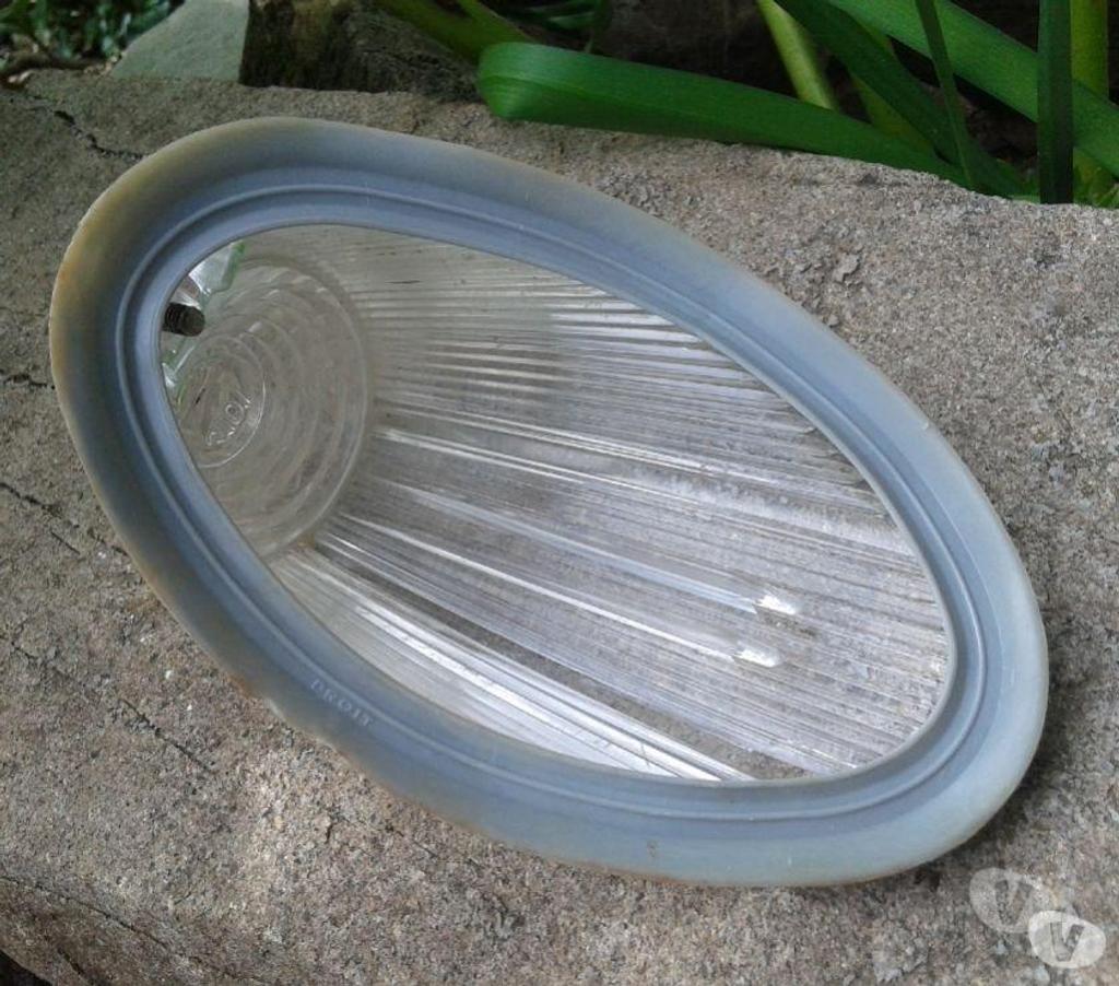 Equipements utilitaire Var Cuers - 83390 - Photos Vivastreet Cabochon veilleuse clignotant estafette 1er modéle