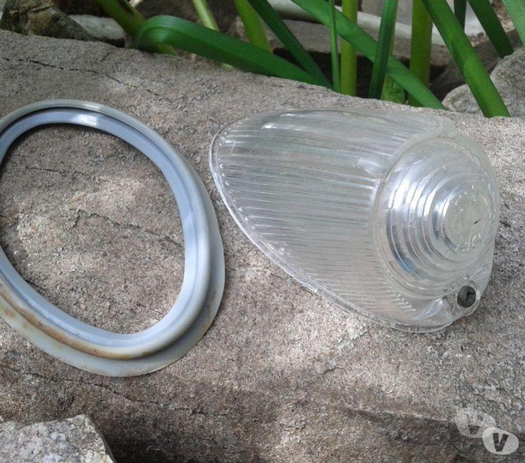Equipements utilitaire Var Cuers - 83390 - Photos Vivastreet Cabochon veilleuse clignotant estafette 1er modéle