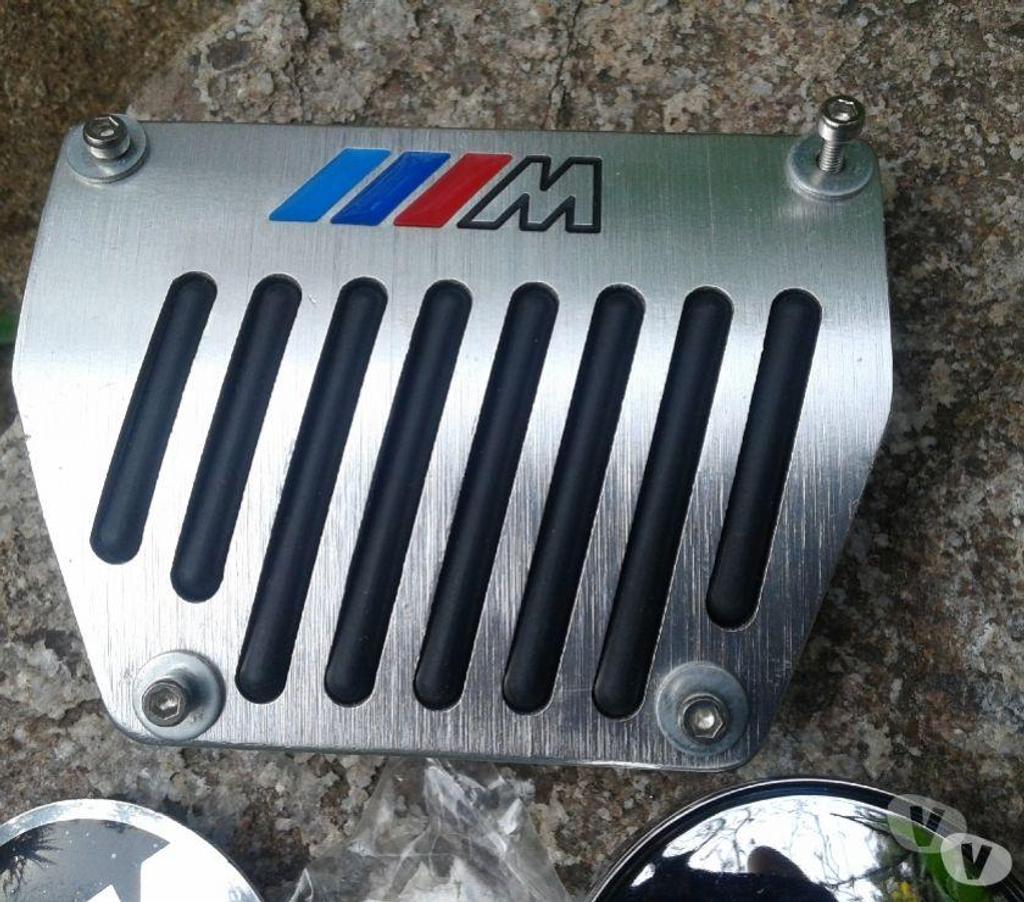 Pièces et services auto Var Toulon - Photos Vivastreet Couvre pédale racing & centre de roue BMW M3