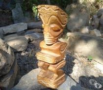 Ancien TIKI Maorie , Polynésien.