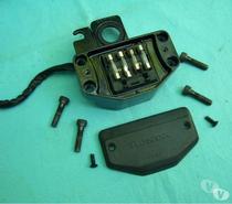 Boite a fusibles pontet de fourche supérieur silverwing