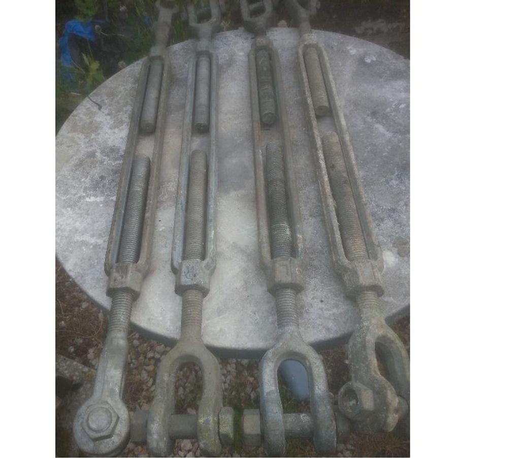 Matériel Seine-et-Marne Montceaux les Provins - 77151 - Photos Vivastreet Tendeur à manille 1m33 