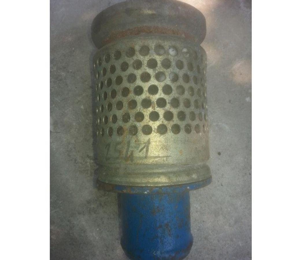 Matériel Seine-et-Marne Montceaux les Provins - 77151 - Photos Vivastreet crépine 12 cm