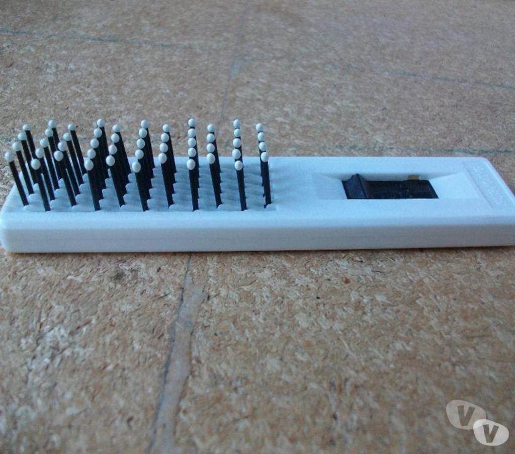 Beauté - Santé Bas-Rhin Bouxwiller - 67330 - Photos Vivastreet Peignes et Brosses à Cheveux - neufs