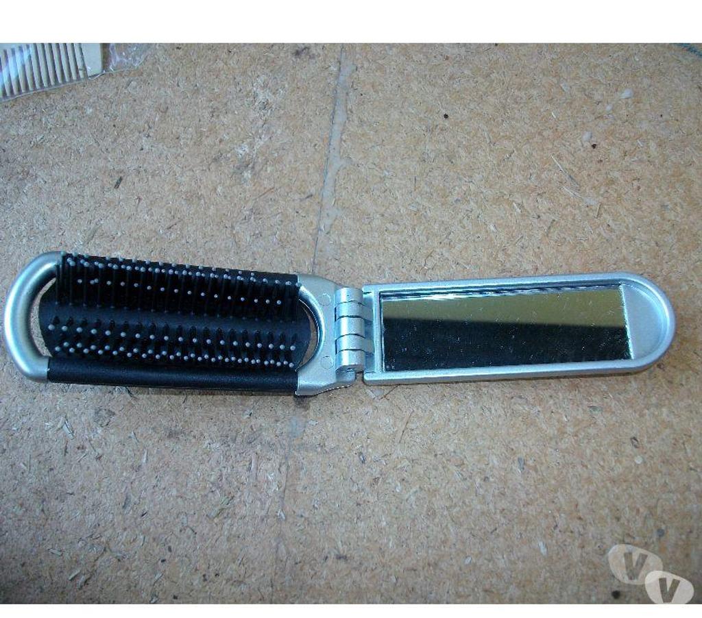Beauté - Santé Bas-Rhin Bouxwiller - 67330 - Photos Vivastreet Peignes et Brosses à Cheveux - neufs