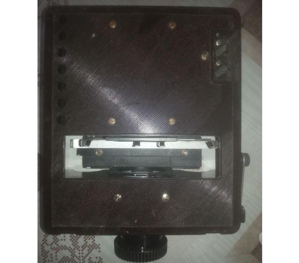 Photo - Video - Son Seine-et-Marne Montceaux les Provins - 77151 - Photos Vivastreet rétro projecteur