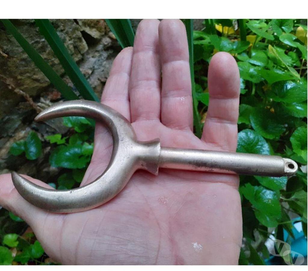 Accessoires bateau Var Pierrefeu du Var - 83390 - Photos Vivastreet ancienne dame de nage bronze