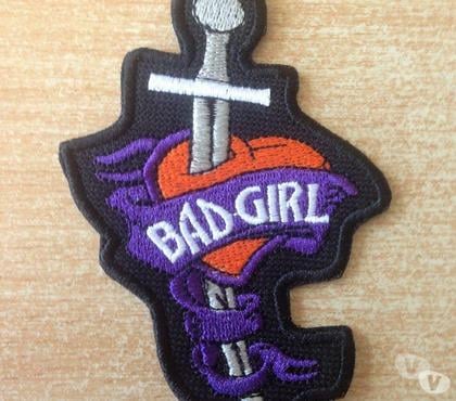 Accessoires - Bagagerie Carnon Hérault - Photos Vivastreet écusson brodé thermocollant bad girl 10x6 cm