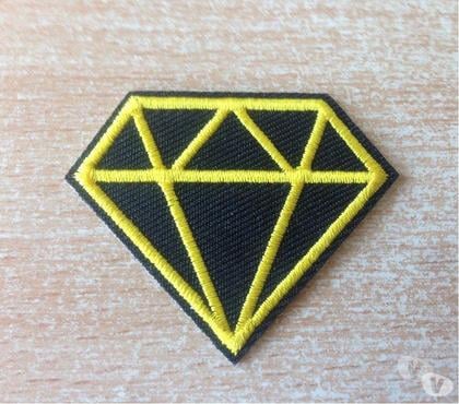 Accessoires & Bagagerie Carnon Hérault - Photos Vivastreet écusson brodé petit diamant jaune 5x4 cm thermocollant