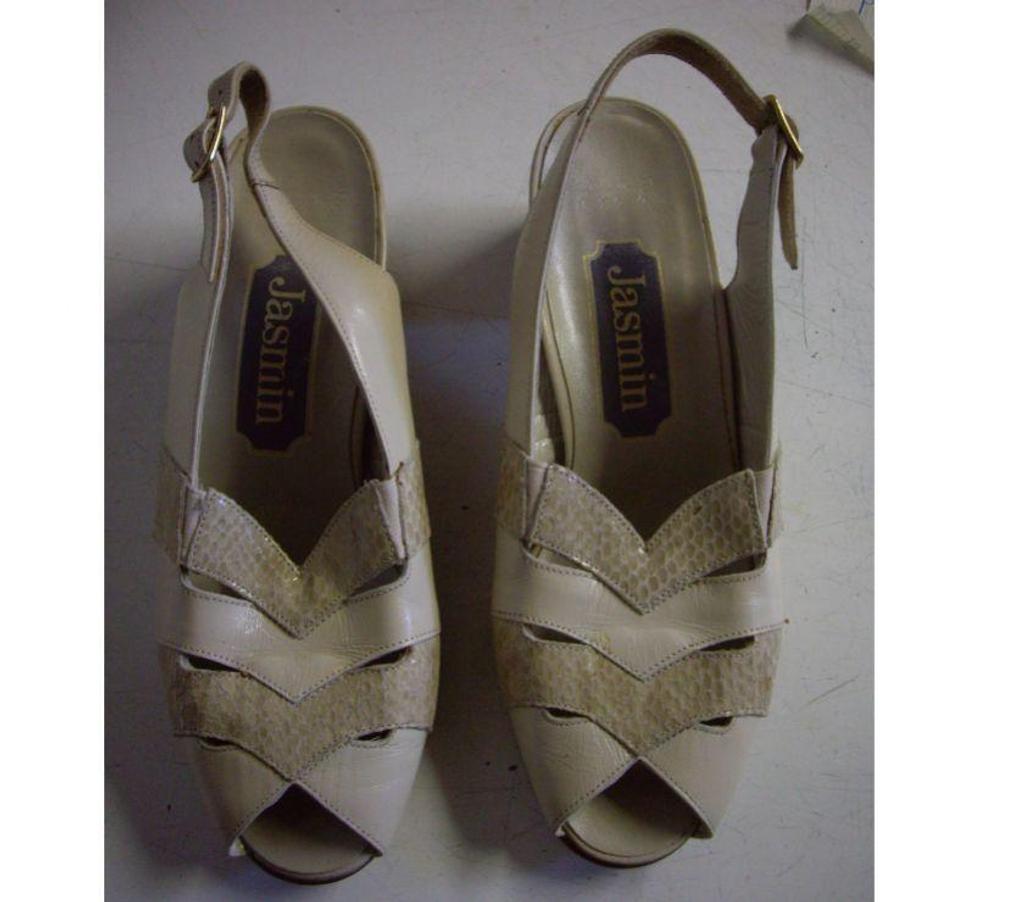 Chaussures Bas-Rhin Bouxwiller - 67330 - Photos Vivastreet Chaussures pointure 35-36 + pt 36 + pt 3637
