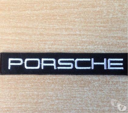 Pièces et services auto Carnon Hérault - Photos Vivastreet Écusson porsche blanc sur fond noir 12x2 cm thermocollant