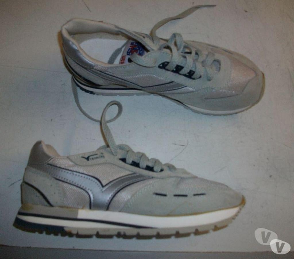 Chaussures Bas-Rhin Bouxwiller - 67330 - Photos Vivastreet Baskets GrisBleu pointure 38-neuves